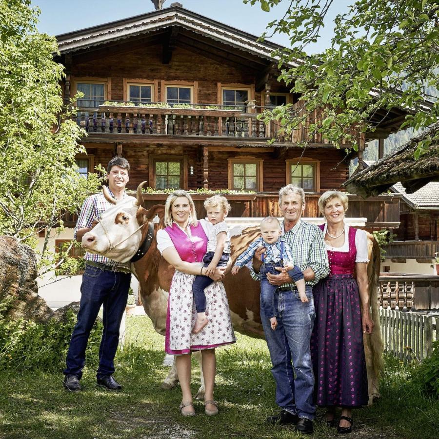 Ferienwohnungen Lehenhof Алпбах Екстериор снимка